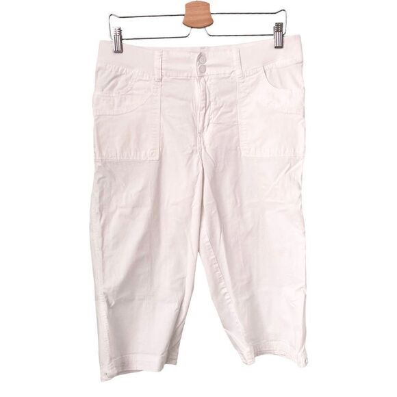 Lee Relax Fit White Capri Pants in Size 12 Medium - Picture 1 of 7